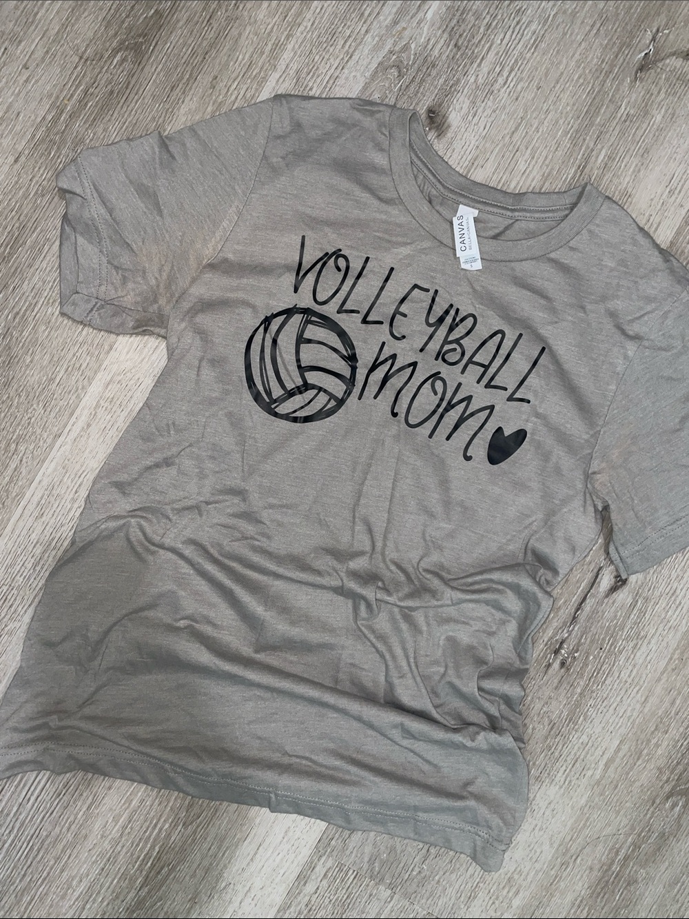 Volleyball Mom Graphic Tee - Gray | Size Small